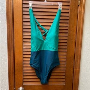 Summersalt Deep Dive Plunge color block swimsuit size 8 EUC